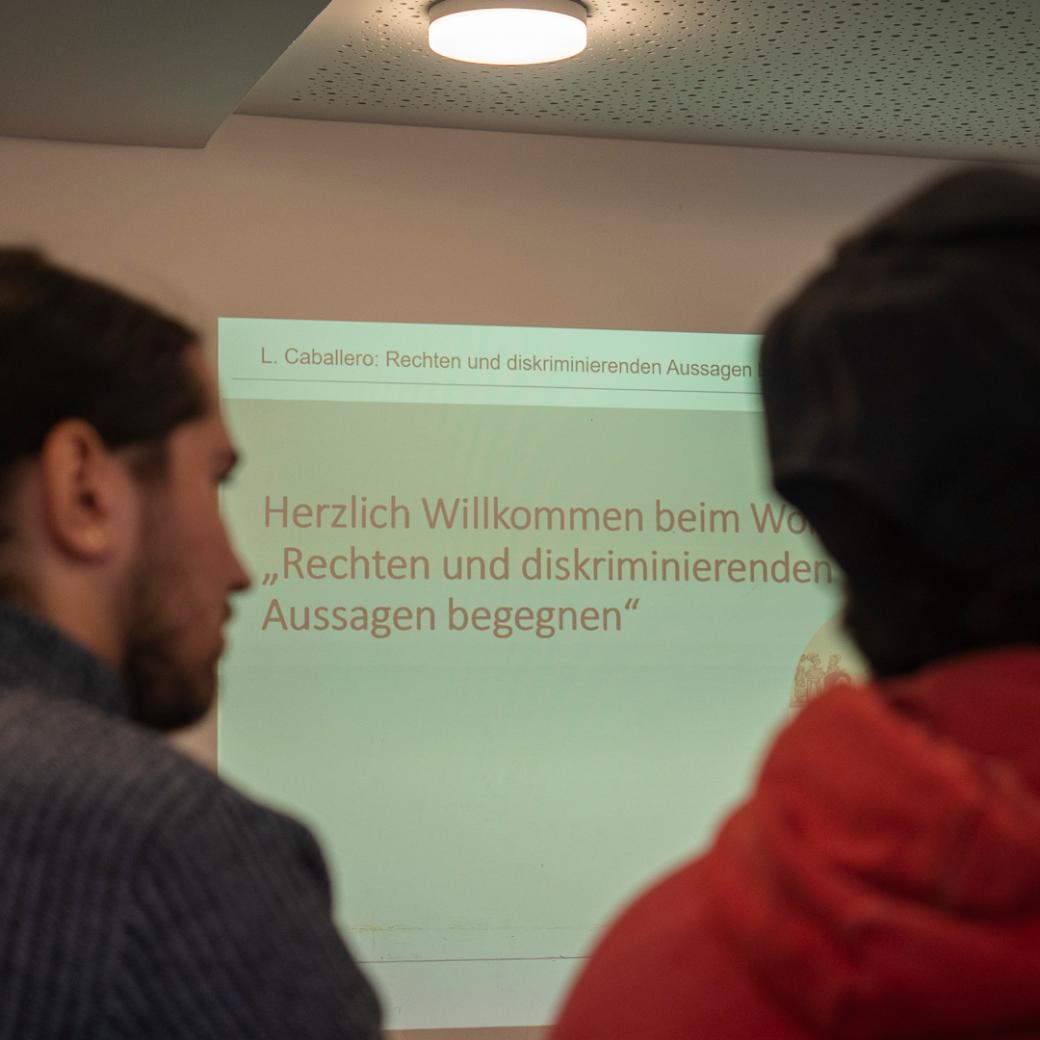 Blick auf die Begrüßungsfolie